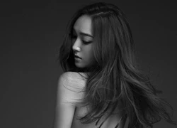 Jessica (SNSD) khoe lưng trần nuột nà khi làm người mẫu