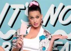 Katy Perry bắt chước Miley Cyrus, Lady Gaga trong MV mới?