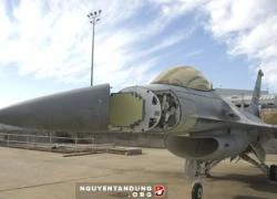 Lộ tính năng "khủng" trên F-16 Đài Loan giúp trị J-10