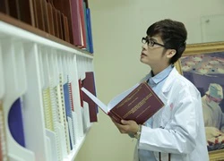 Minh Sang khóc nức nở vì bạn gái qua đời trong MV