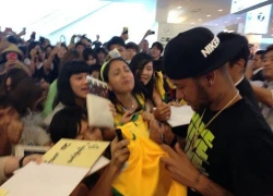 TIN NGÔI SAO 2/8: Neymar khiến fan nữ Nhật phát cuồng