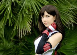 Vẻ đẹp của các cosplayer có dáng người thanh mảnh