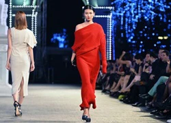 2 cá tính nổi loạn gây ấn tượng ở Đẹp Fashion Runway