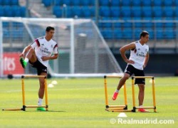 Chicharito: "Messi cũng giỏi, nhưng vẫn đứng sau Ronaldo"