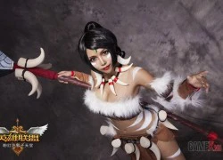 Chuỗi ảnh cosplay League of Legends rất gợi cảm