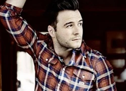 Cựu thủ lĩnh Westlife - Shane Filan gửi lời chào fan Việt