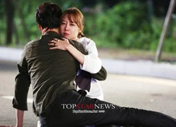 Gong Hyo Jin bị gia đình ép chia tay Jo In Sung