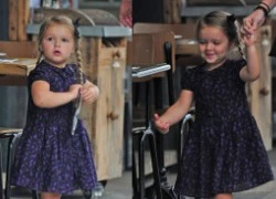 Harper Beckham điệu đà dạo phố cùng anh trai Brooklyn