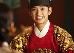 Kim Soo Hyun: Từ anh chàng tỉnh lẻ thành 'gà đẻ trứng vàng'