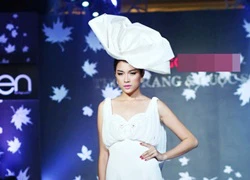 Lệ Hằng tái xuất sàn catwalk sau khi đăng quang 'Elite Model Look'