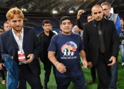 Maradona văng tục và hành xử côn đồ ở Croatia