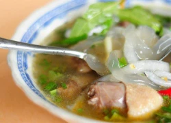 Nồng đậm vị quê bánh canh vịt Quảng Trị