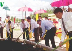 Ông Nguyễn Thiện Nhân dự khai giảng Năm học mới tại Trà Vinh