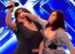 Thí sinh vỗ mông, chửi thề, đe dọa giám khảo X Factor