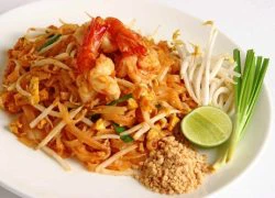 Thưởng thức tinh túy Lẩu Tom Yum chính gốc Thái giữa lòng Sài Gòn