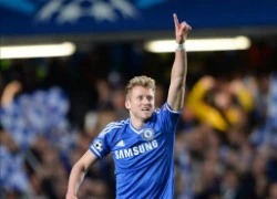 Andre Schurrle làm gì để giỏi tiếng Anh?