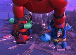 Anh hùng "Big Hero 6" sợ độ cao khi bay lơ lửng trên trời