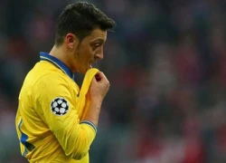 Arsenal đã làm hại Mesut Ozil?