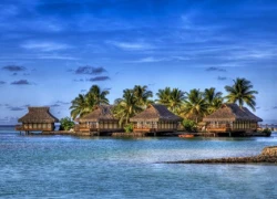 Biển rác khổng lồ tại Maldives