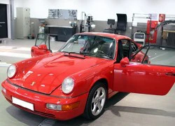 Cận cảnh xế độc Porsche 911 Carrera 4 tại Việt Nam