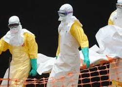 Choáng với công tác kiểm dịch Ebola trên máy bay Mỹ