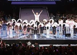 Concert SMTOWN chạm mốc 1 triệu khán giả giữa scandal