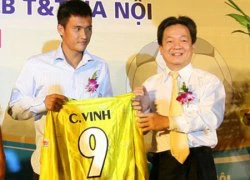 Công Vinh đút túi 30 tỷ đồng trong 6 năm