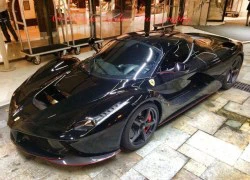 Cựu tay đua F1 của Ferrari tậu siêu phẩm LaFerrari