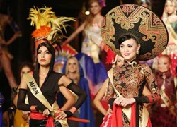 Đại diện Việt Nam đoạt giải Trang phục dân tộc tại Miss Grand International 2014