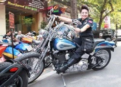 Dàn Harley-Davidson tụ họp mừng nữ biker Hà thành