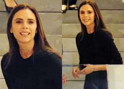 Victoria Beckham tươi cười đón khách ở cửa hàng