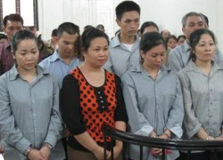 Hà Nội: Xét xử nhóm "cát tặc" một thời ngang dọc trên sông Hồng