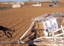 IS khoe vũ khí nghi Mỹ thả dù "nhầm" cho người Kurd ở Kobani