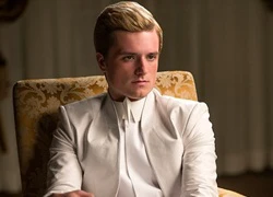 Josh Hutcherson lạnh như tiền trong "Hunger Games 3"