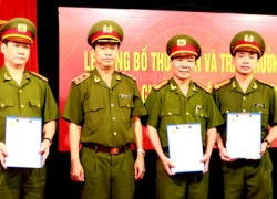 Khen thưởng Ban chuyên án triệt phá sàn vàng &#8220;khủng&#8221;