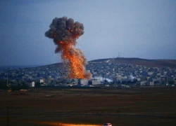 Mỹ thả vũ khí cho người Kurd ở Kobani