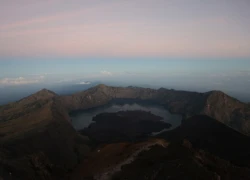 Những bước chân lên đỉnh Gunung Rinjani