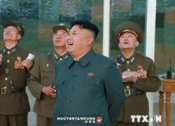 Ông Kim Jong-un đi thị sát và chỉ đạo đơn vị huấn luyện phi công