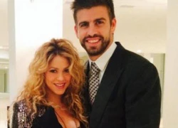 Pique hớn hở bên &#8220;bà bầu&#8221; Shakira