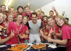 Roger Federer: 'Một đời và suốt đời là trẻ nhặt banh'