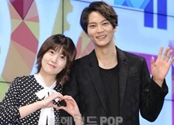 Shim Eun Kyung e ấp bên cạnh Joo Won