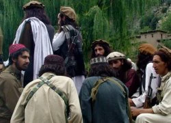 Taliban tại Pakistan tuyên bố ủng hộ IS