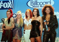 Thành viên Spice Girls làm bản sao lỗi thời của Victoria