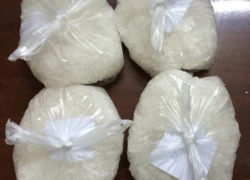 Vận chuyển 2 kg ma túy "đá" qua biên giới