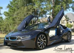 Xe thể thao tiết kiệm xăng BMW i8 tiếp tục bị hét giá