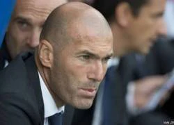 Zidane bị cấm chỉ đạo 3 tháng vì hành nghề chui