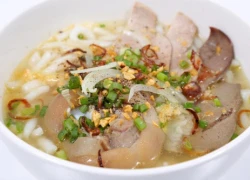 Ăn bánh canh Bến Có đúng điệu tại Sài Gòn