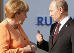 Báo Đức tiết lộ cuộc họp kín suốt 6 giờ giữa Merkel và Putin