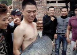 Cá trắm đen "khủng" nặng gần 25 kg