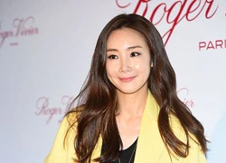 Choi Ji Woo giàu có, sành điệu tuổi 39